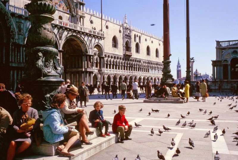 Darrell in Venice at age 9!